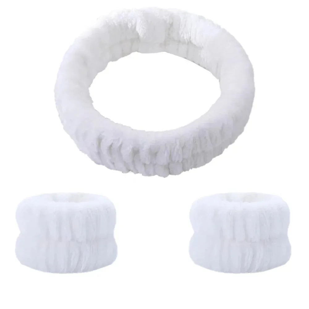 Ultra-Absorbent Skincare Wristbands (No-Mess Cleansing)