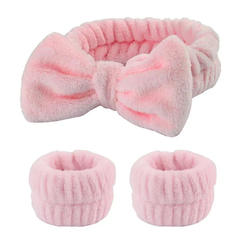 Ultra-Absorbent Skincare Wristbands (No-Mess Cleansing)
