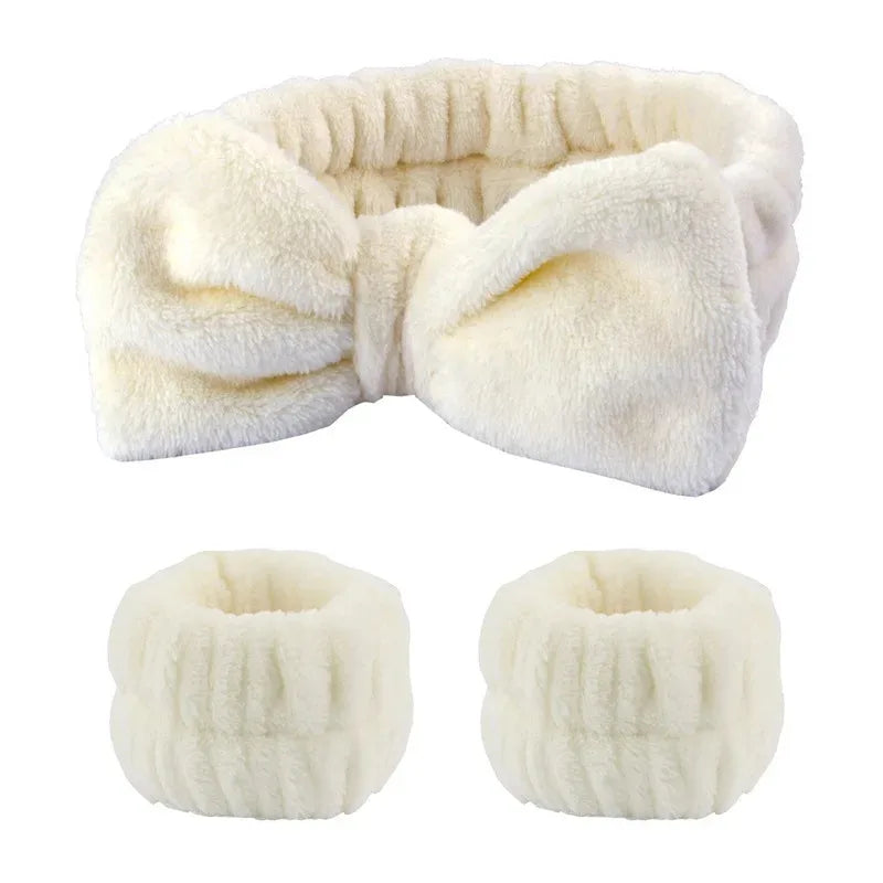 Ultra-Absorbent Skincare Wristbands (No-Mess Cleansing)