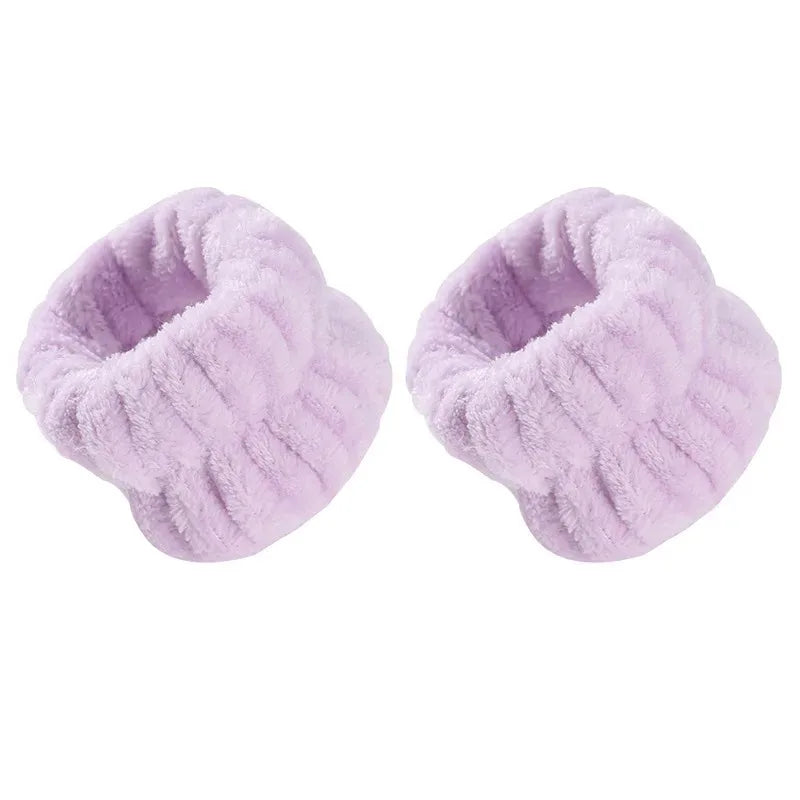 Ultra-Absorbent Skincare Wristbands (No-Mess Cleansing)