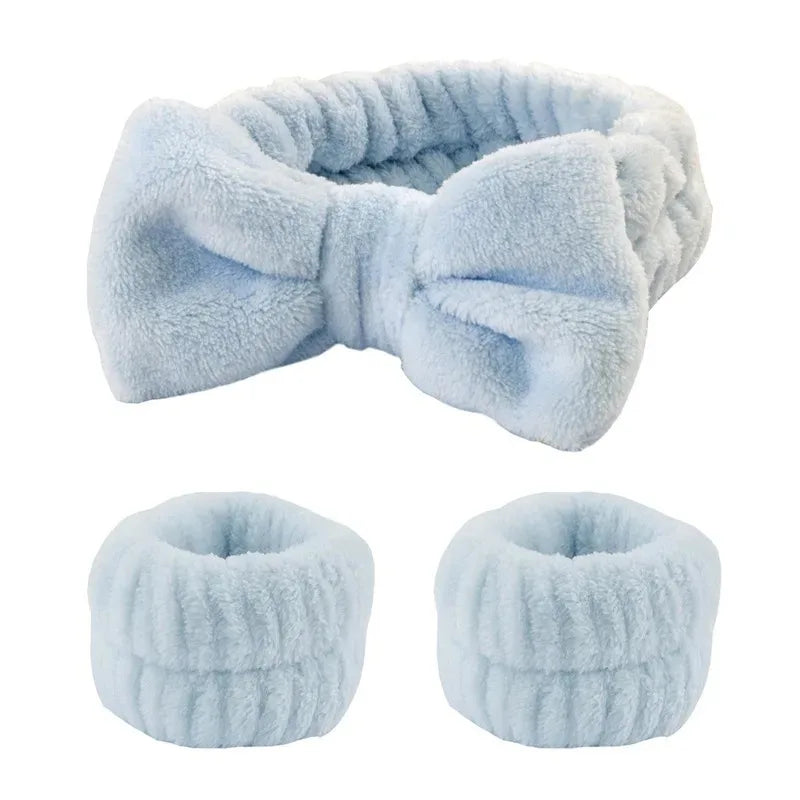 Ultra-Absorbent Skincare Wristbands (No-Mess Cleansing)
